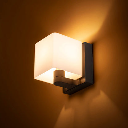 PHILLY Wandlamp Opaalglas - zijaanzicht